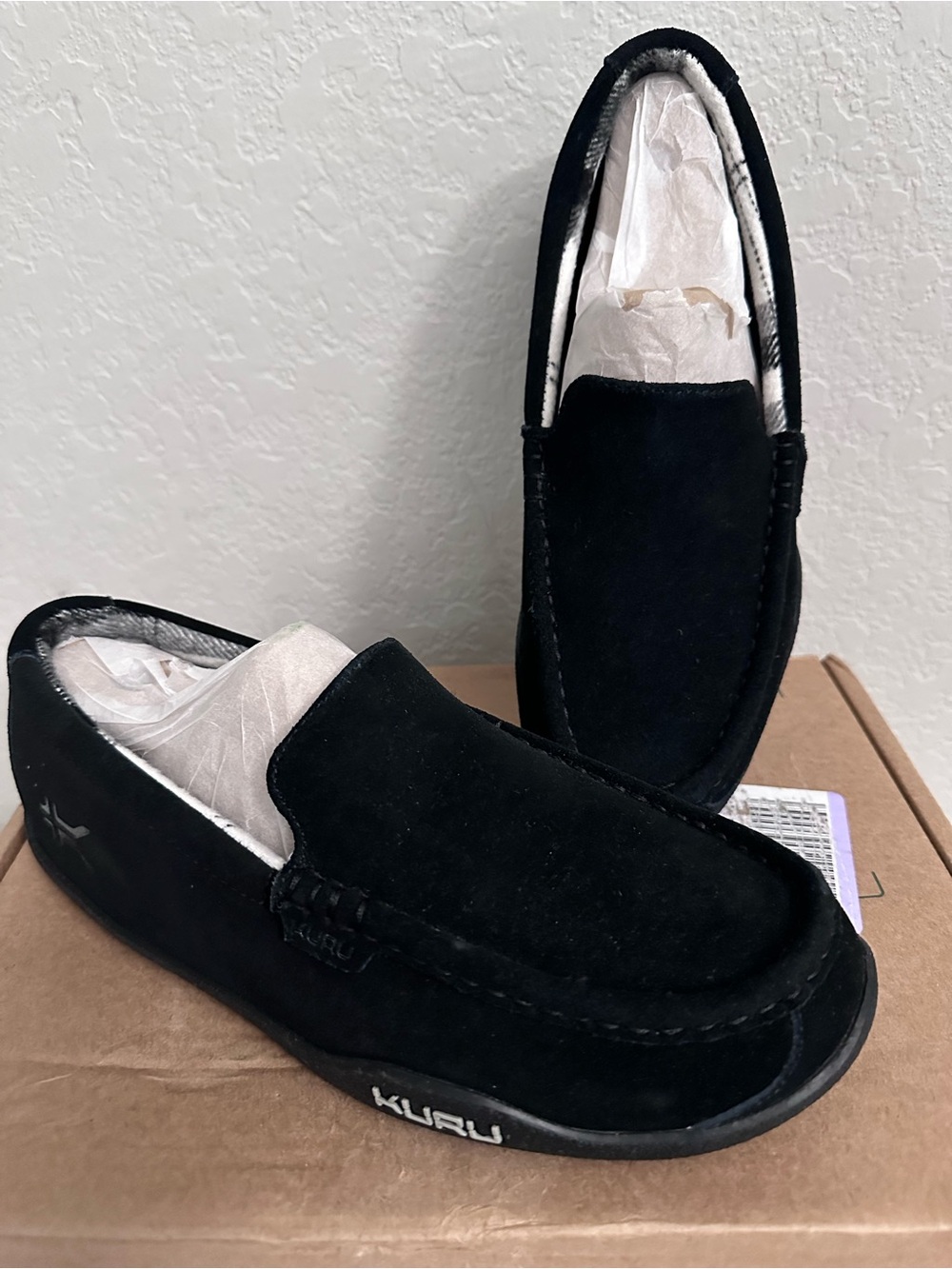 Kuru Footwear Loft Slipper Mens 10.5M Jet Black Indoor/Outdoor Moccasin